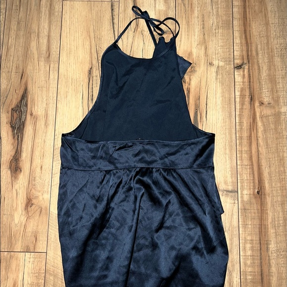 THEORY new with tags, silk ‘malvina’ halter top, size M. Navy blue - Picture 6 of 9